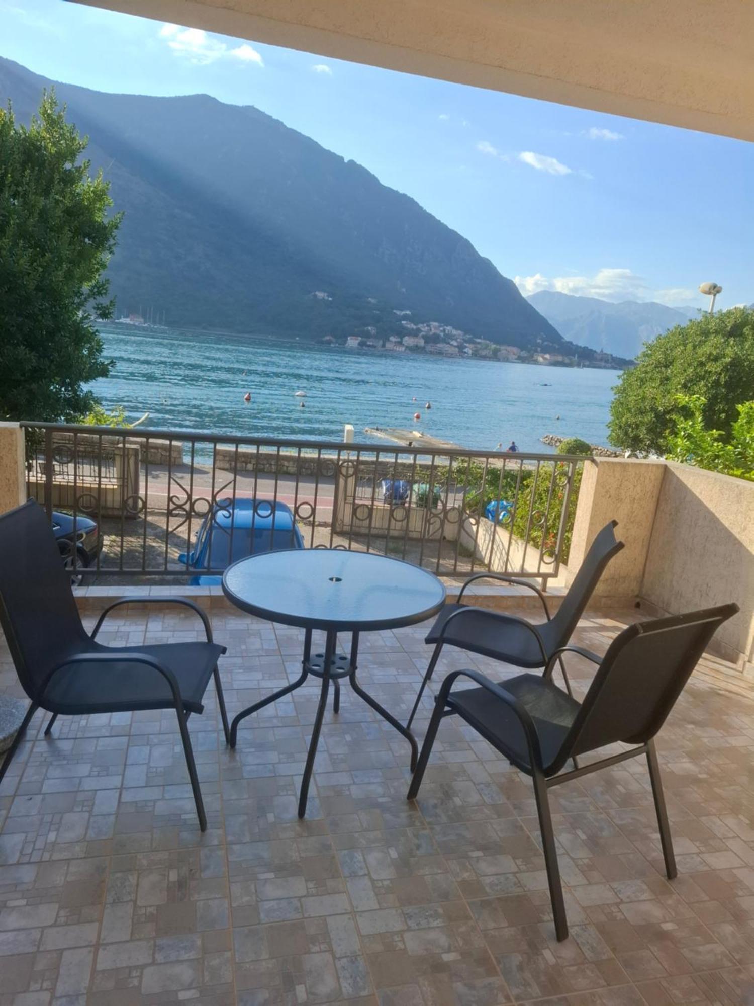 Apartments Pejanovic Kotor Exterior photo